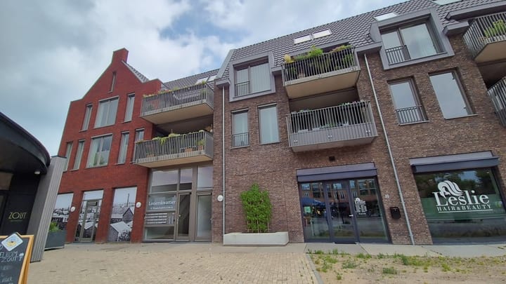 Photo 39 of A.Vlaminckxplein 22