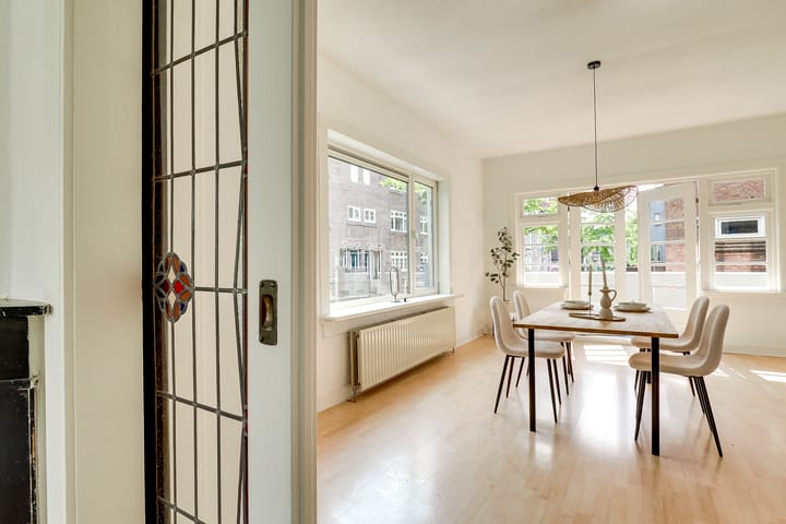 Photo 5 of Van Brakelstraat 23