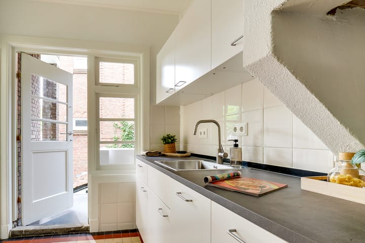 Photo 19 of Van Brakelstraat 23