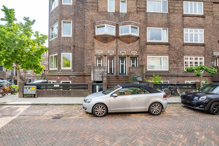 Photo 45 of Van Brakelstraat 23