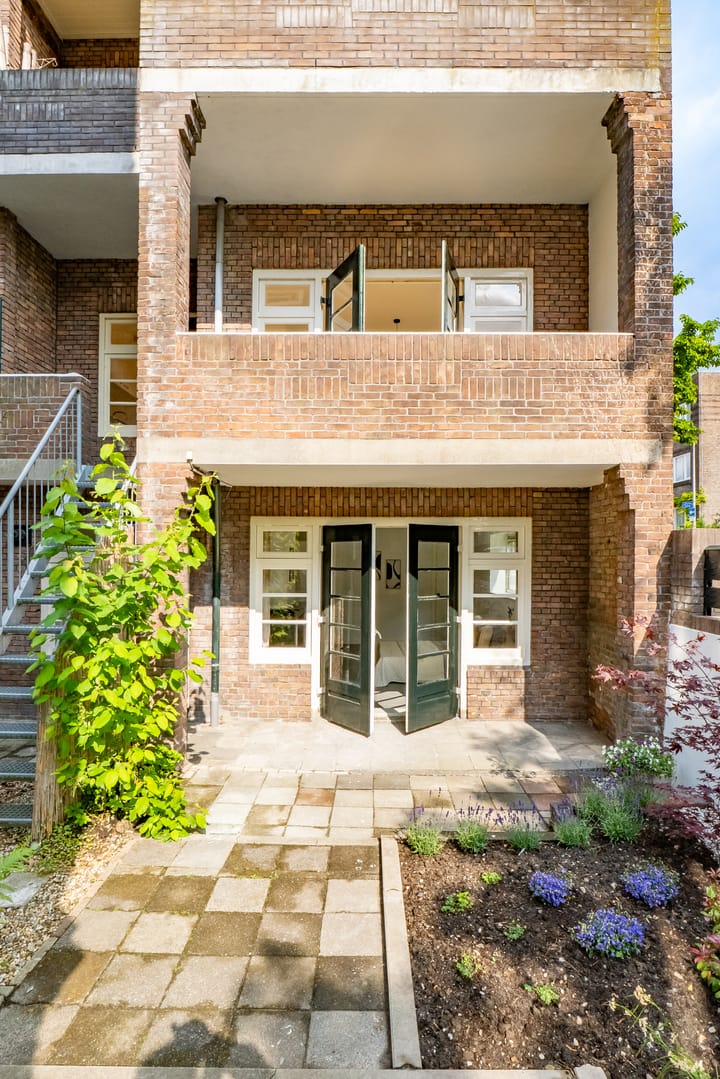 Photo 53 of Van Brakelstraat 23