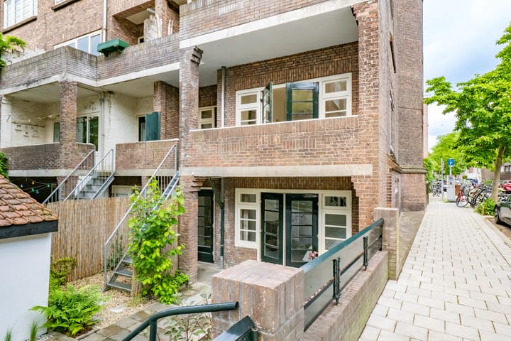 Photo 55 of Van Brakelstraat 23