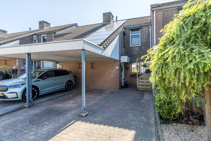 Foto 3 van Carboonstraat 36