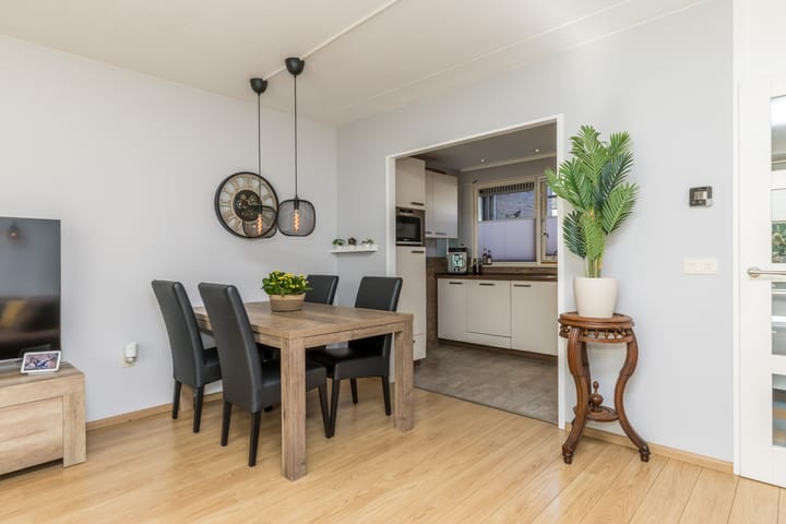 Foto 7 van Carboonstraat 36