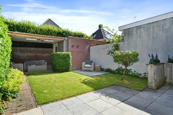 Foto 4 van Clovishof 36