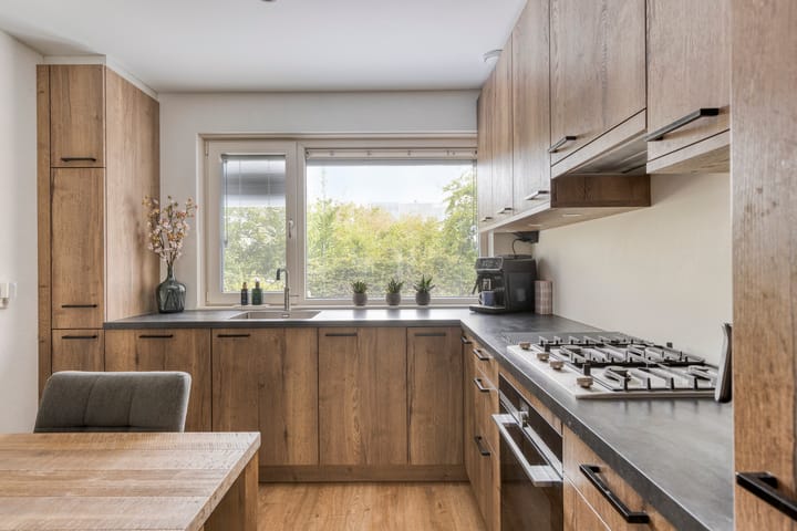 Foto 14 van Cannenburchstraat 19