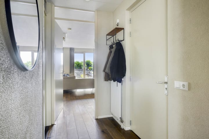 Photo 3 of Smidse 40