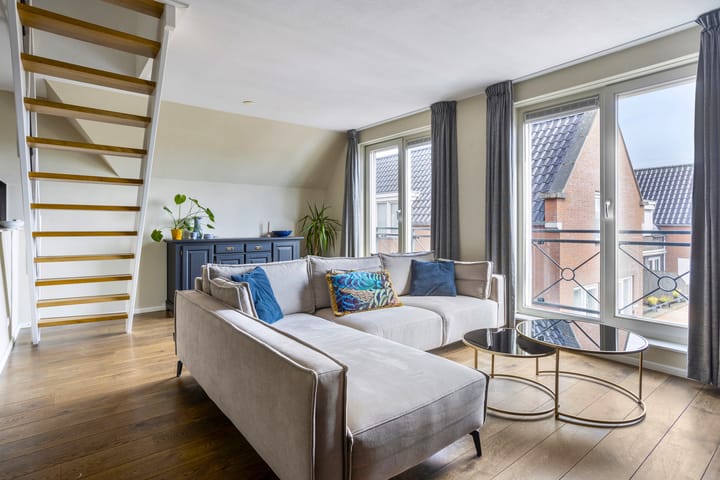 Photo 5 of Smidse 40