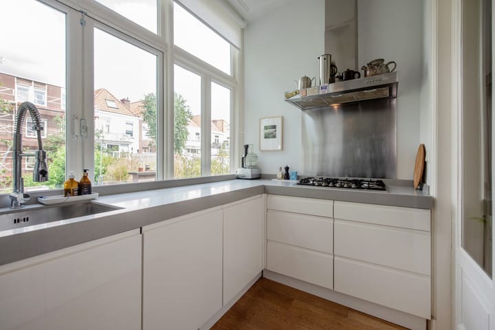 Foto 17 van De Perponcherstraat 65