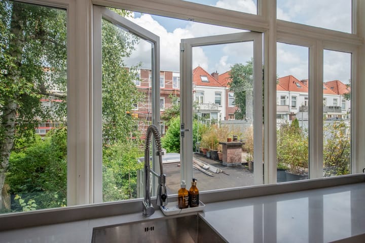 Foto 19 van De Perponcherstraat 65