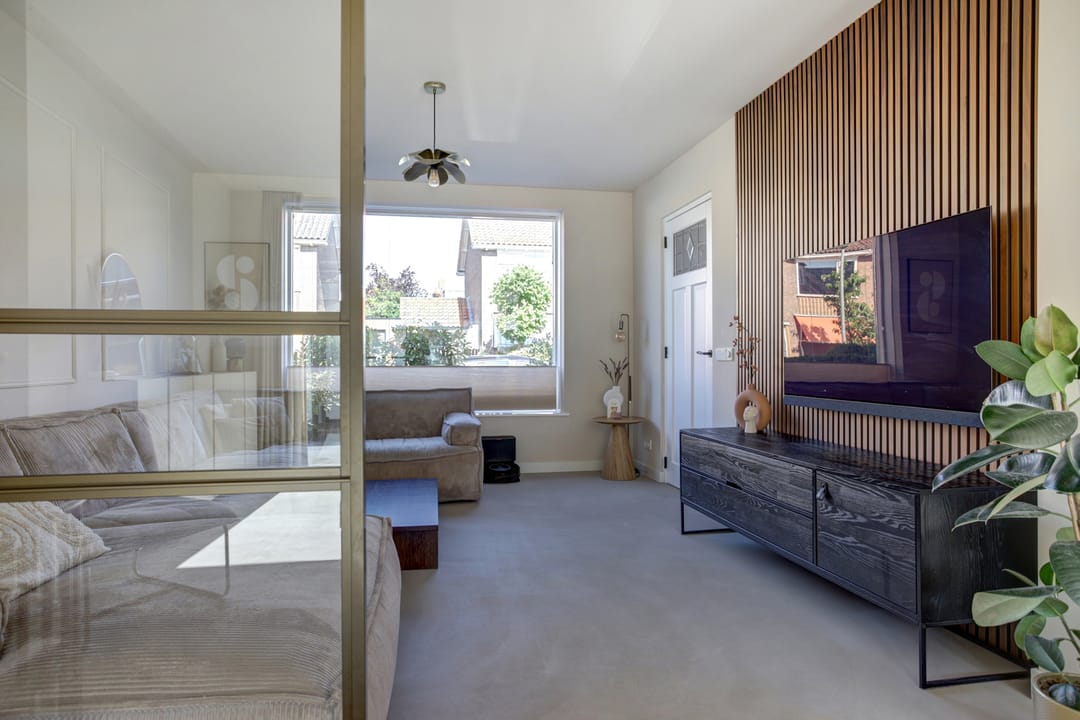 Foto 11 van Charlotte de Bourbonstraat 25