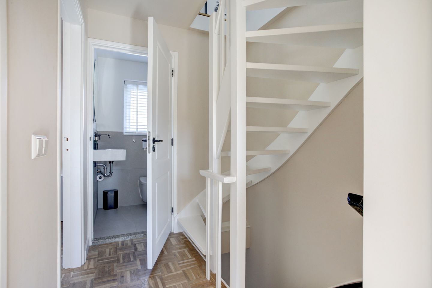 Foto 19 van Charlotte de Bourbonstraat 25