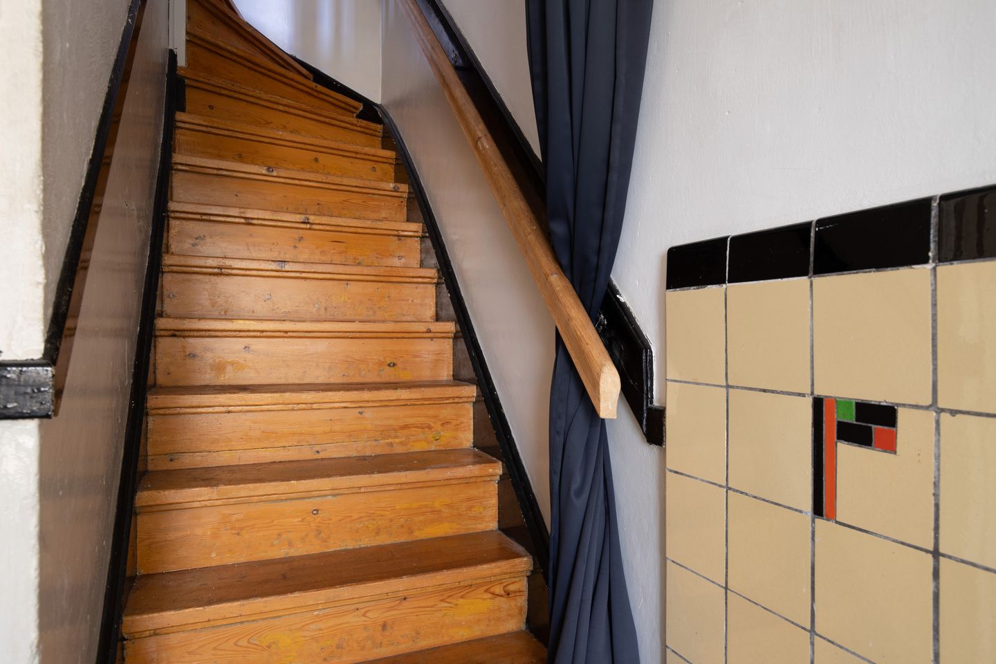 Foto 5 van van Heutszstraat 59