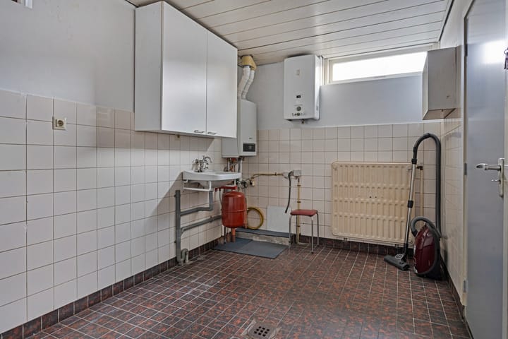 Foto 15 van Burgemeester van Erpstraat 32