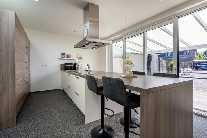 Foto 10 van Julianastraat 24