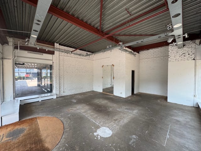 Bekijk foto 4 van Lorentzplein 34