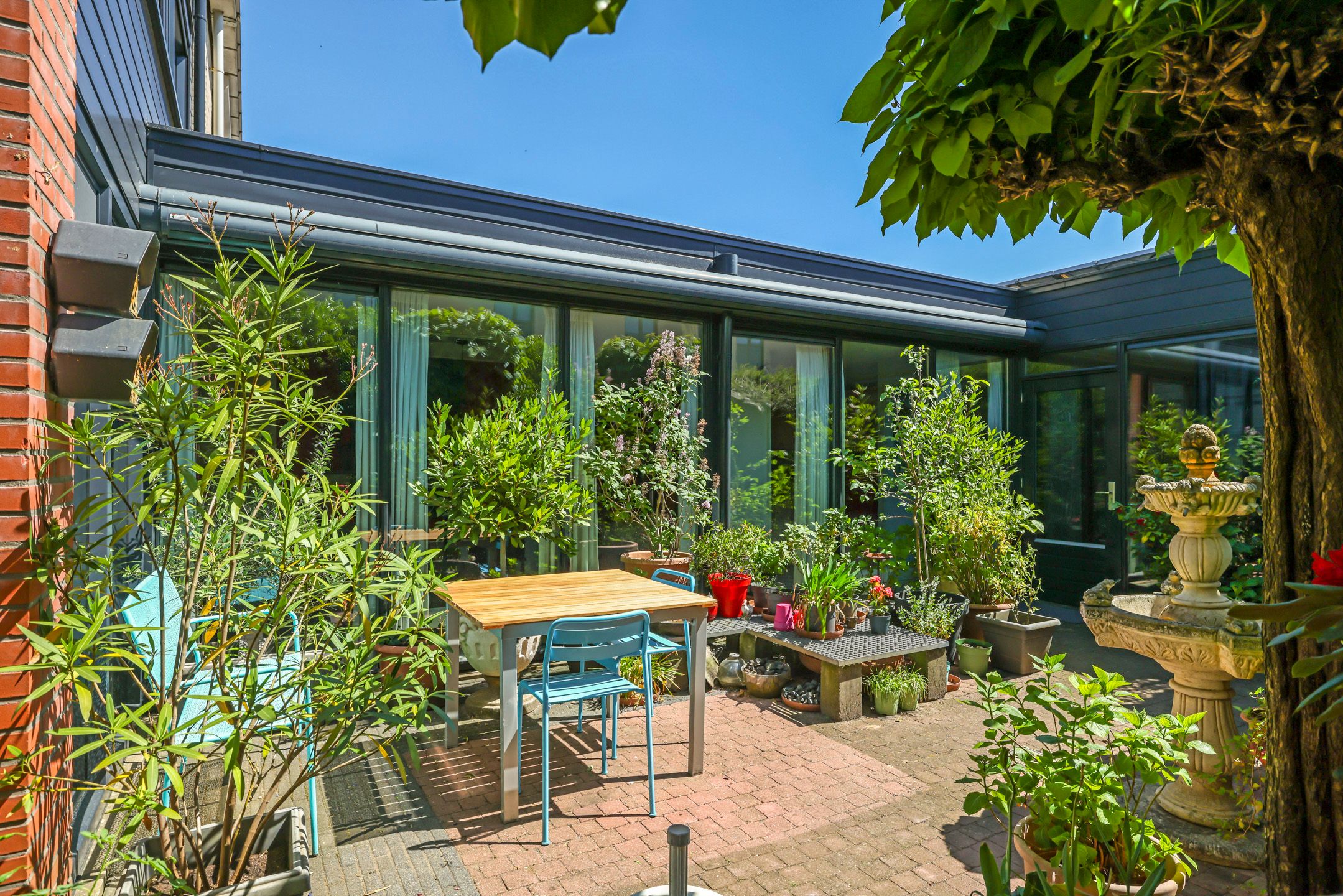 Photo 3 of Hof van Parma 43