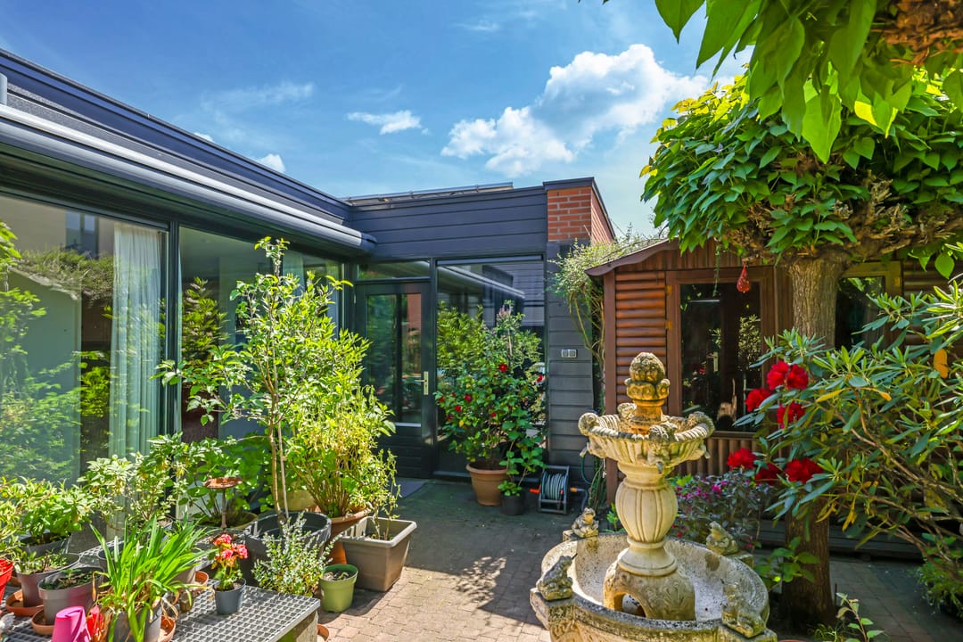 Photo 47 of Hof van Parma 43