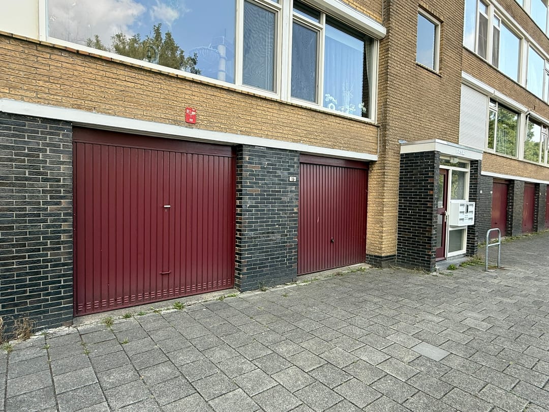 Photo 1 of Van Lennepstraat 23