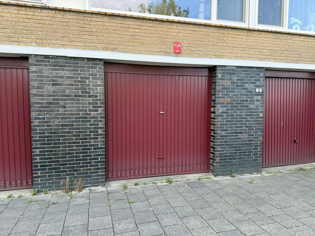 Photo 8 of Van Lennepstraat 23