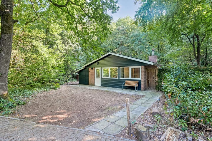 Photo 2 of Elfde Wijk 40-AR41