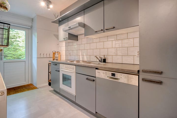 Photo 6 of Elfde Wijk 40-AR41