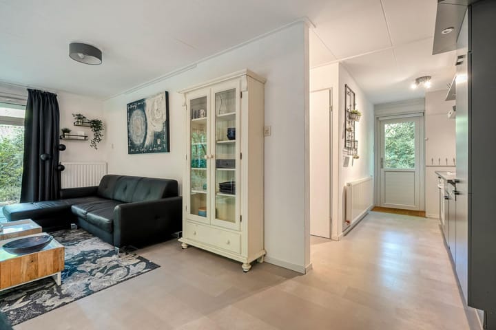 Photo 9 of Elfde Wijk 40-AR41