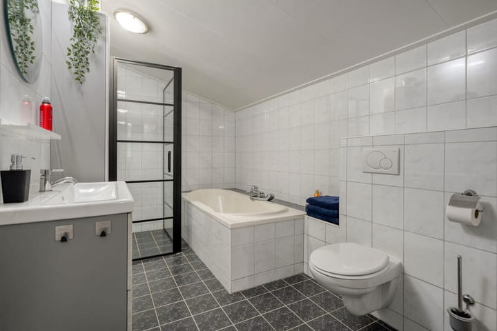 Photo 19 of Elfde Wijk 40-AR41