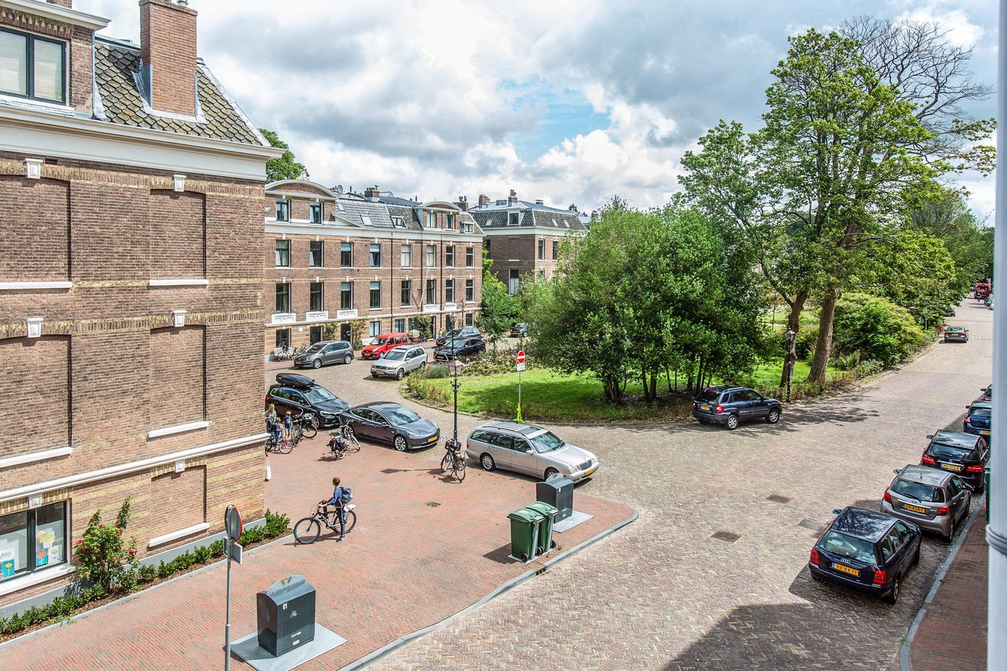 Photo 20 of Hazepaterslaan 24