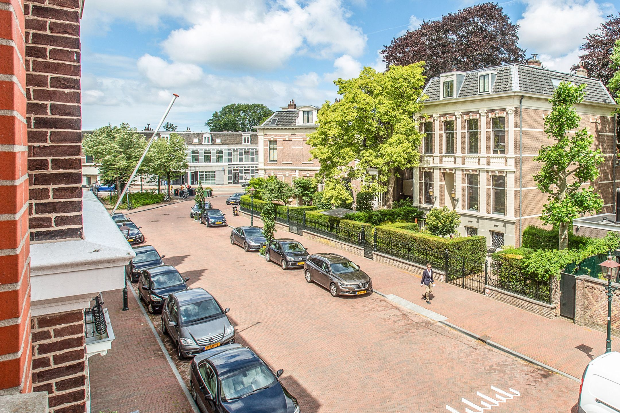 Photo 21 of Hazepaterslaan 24