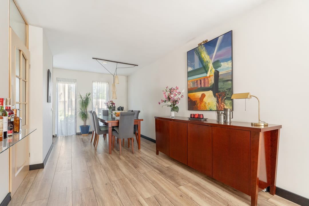 Photo 11 of Volendamstraat 30