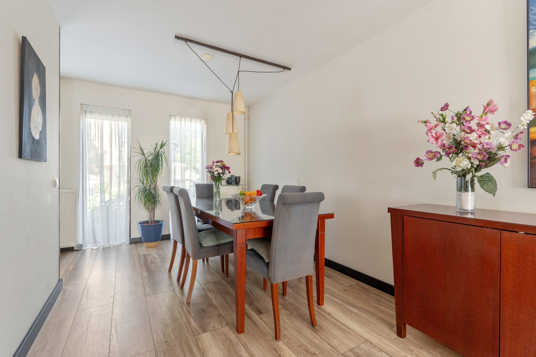 Photo 12 of Volendamstraat 30