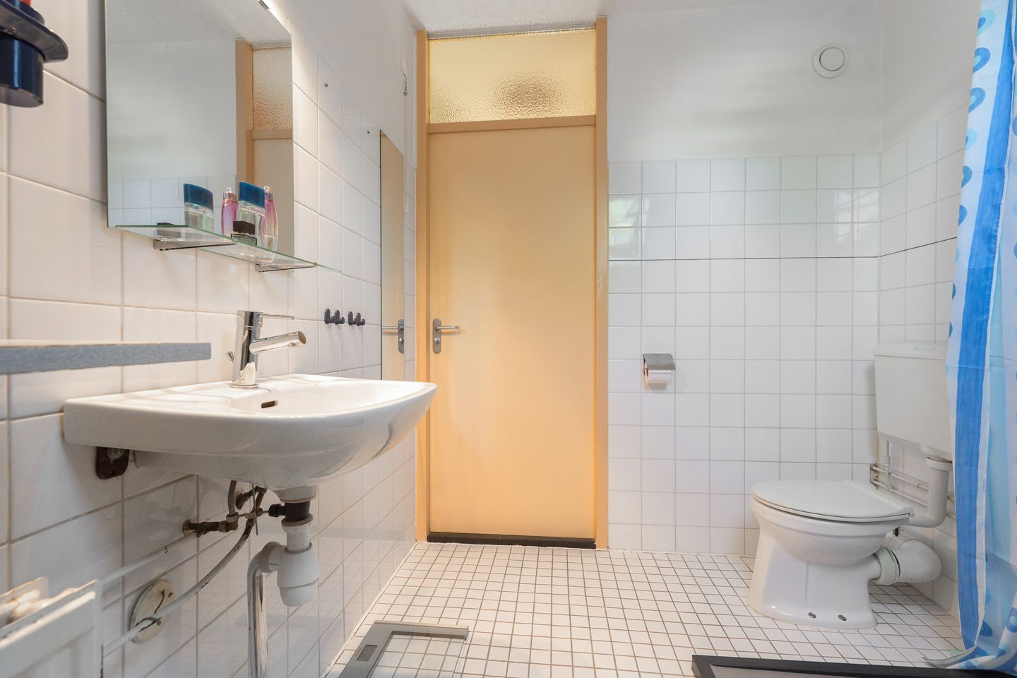 Photo 25 of Volendamstraat 30