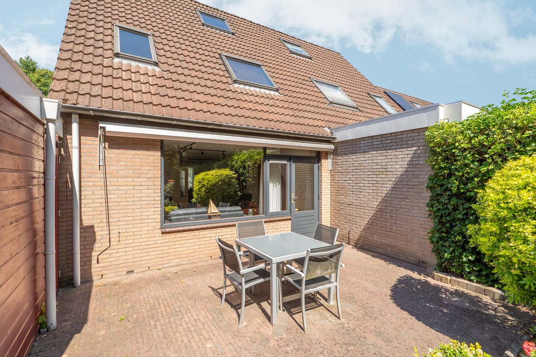 Photo 31 of Volendamstraat 30