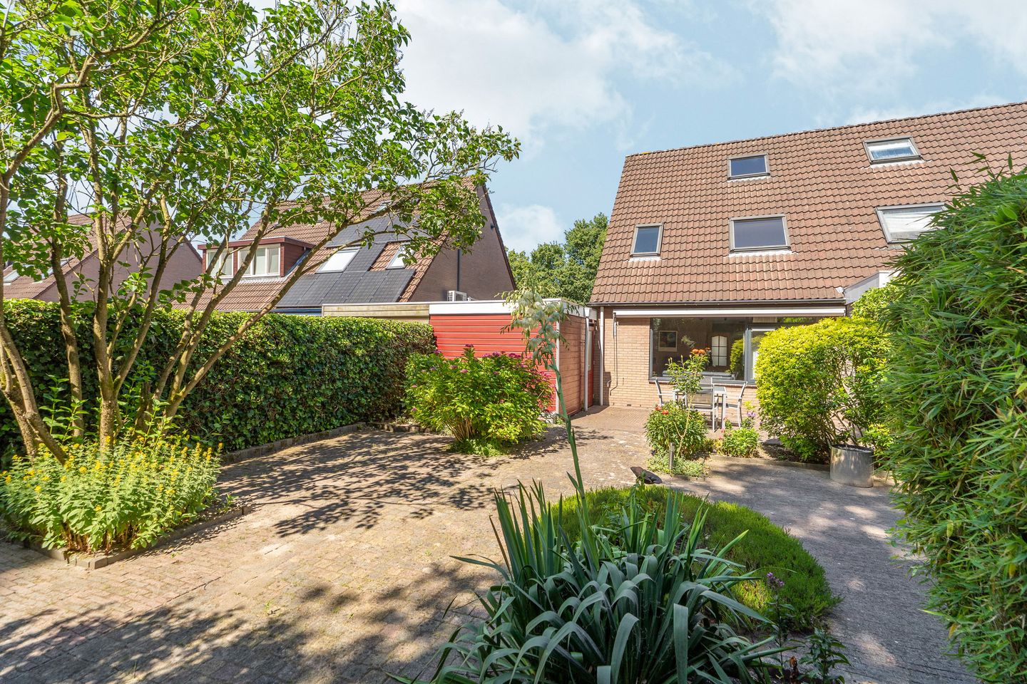 Photo 34 of Volendamstraat 30