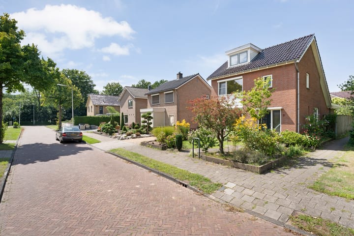 Photo 56 of Zwamsstraat 2