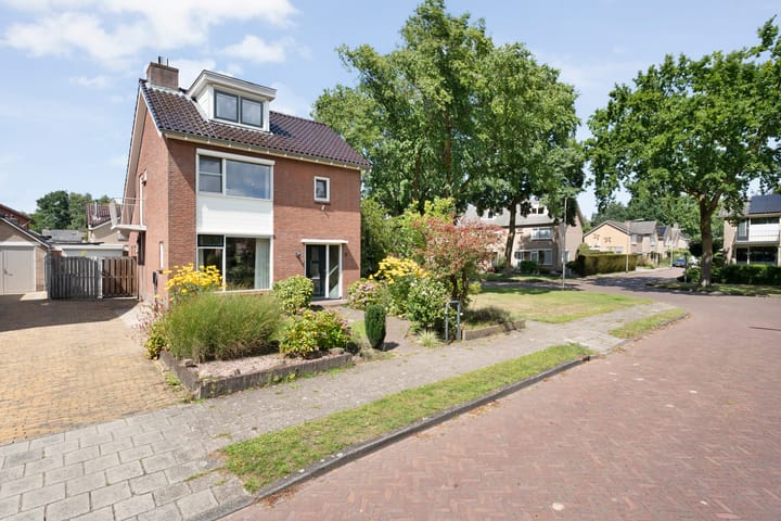 Photo 57 of Zwamsstraat 2