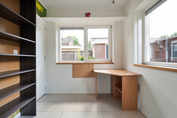 Photo 19 of Zwamsstraat 2