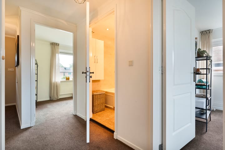 Photo 23 of Zwamsstraat 2