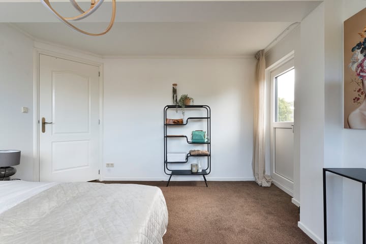 Photo 25 of Zwamsstraat 2