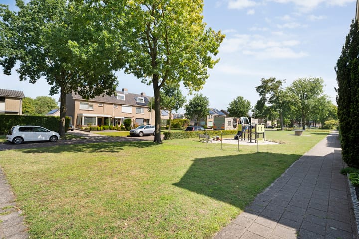 Photo 49 of Zwamsstraat 2