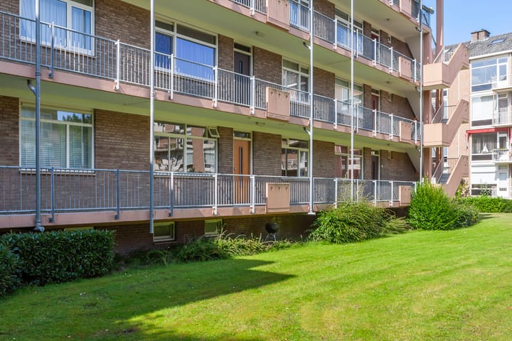 Photo 27 of Dr H. Colijnlaan 56