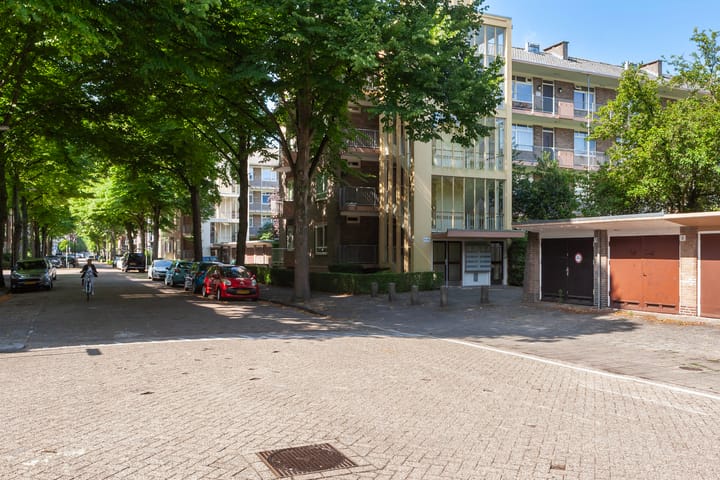 Photo 29 of Dr H. Colijnlaan 56