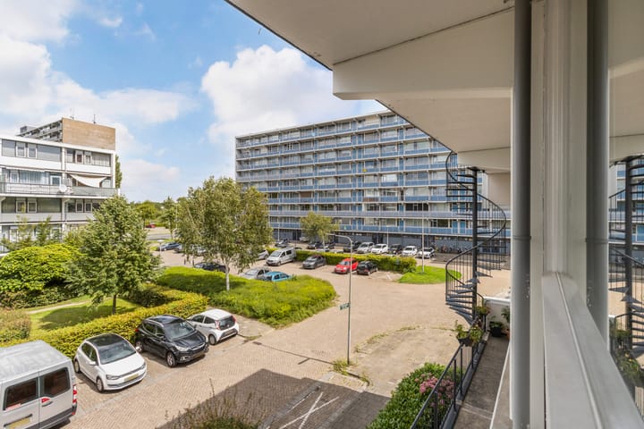 Photo 33 of Vliestroom 241