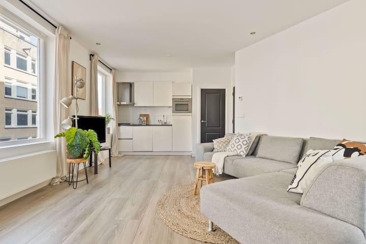 Photo 13 of Tweede Oosterparkstraat 4-1