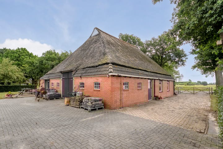 Foto 49 van Asserweg 21