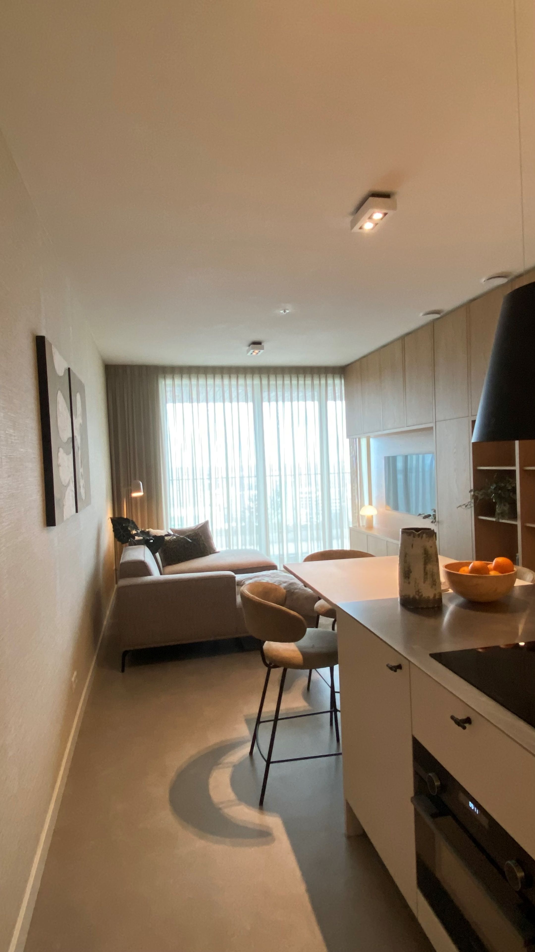 Foto 6 van Hoola van Nootenstraat 355