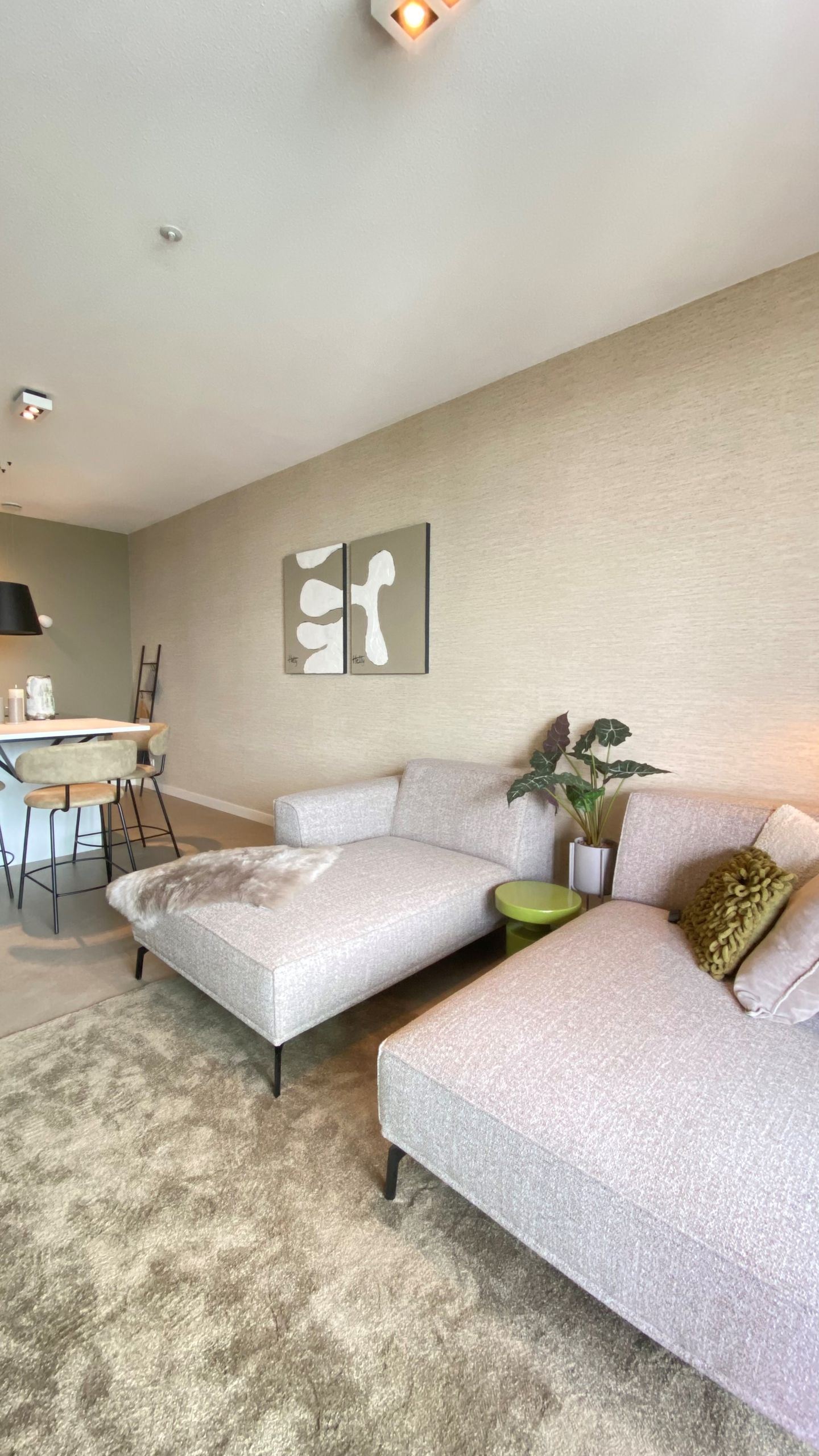 Foto 14 van Hoola van Nootenstraat 355