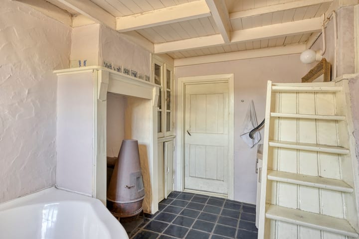 Photo 33 of Waalbandijk 20