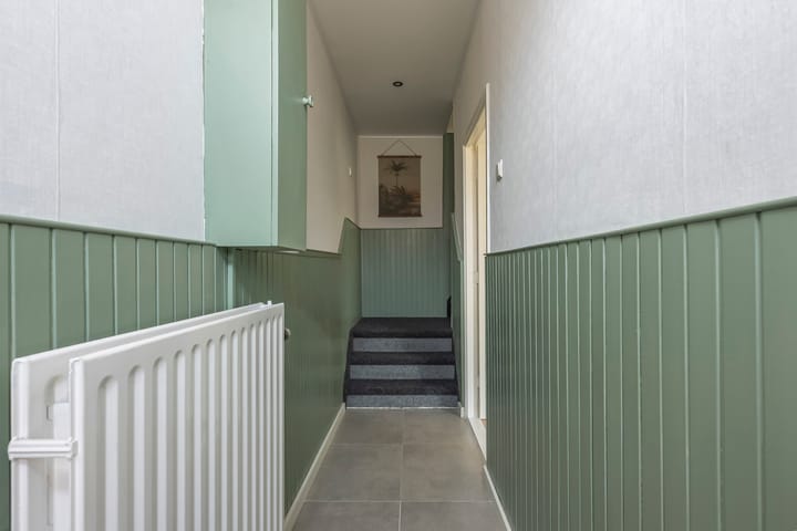 Photo 2 of Burg.Franssenstraat 43